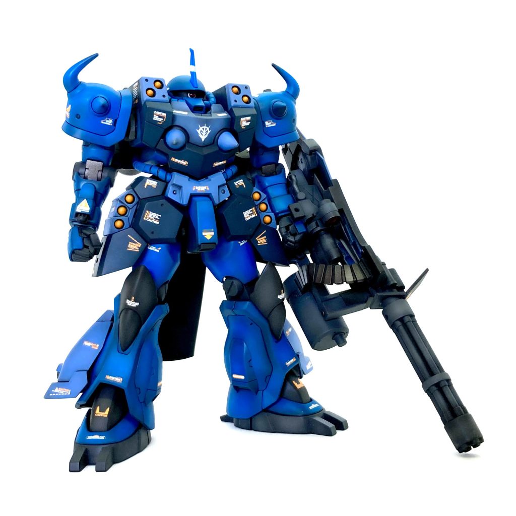 今回は思い切って差し色にオレンジ色を使ってみました。思いのほかしっくりきたので、デカールもオレンジ色を中心にd(^_^o)