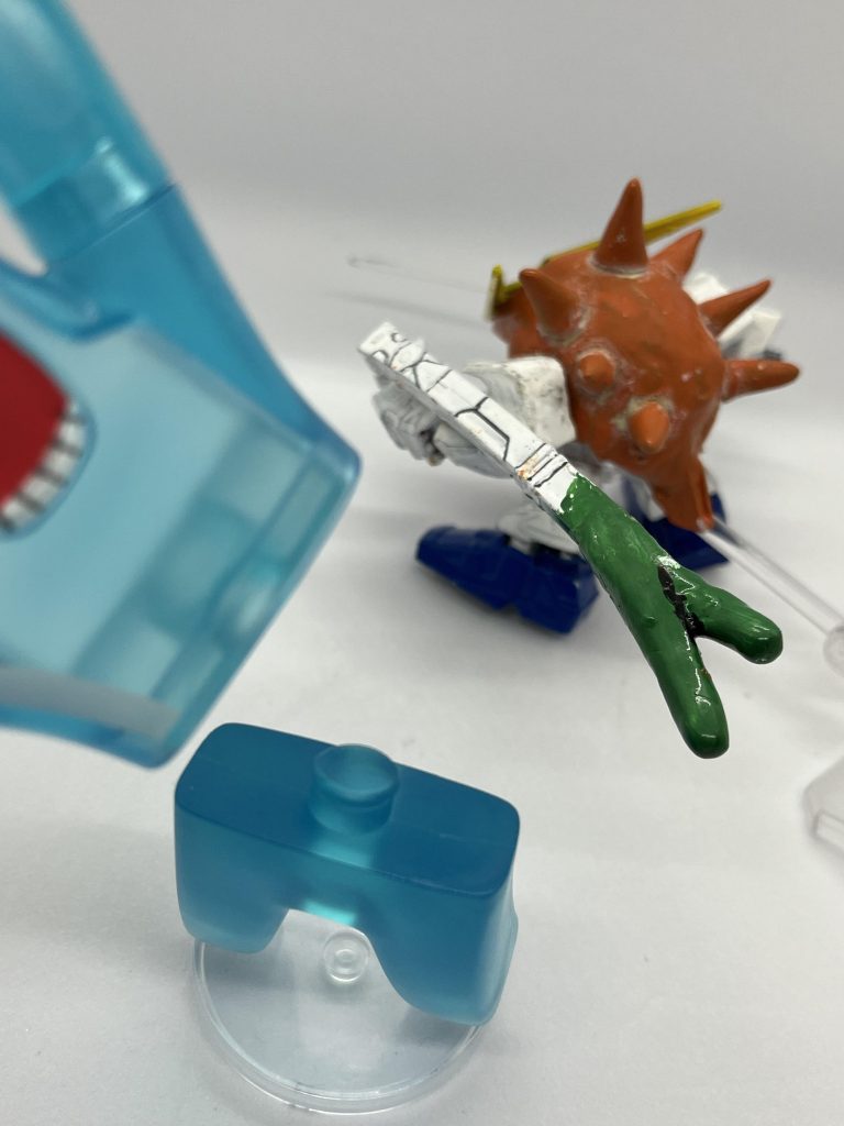 天の助「なんで俺ナノォッ！？」と脈絡もなく、いつも通り敵そっちのけでハジケて天の助を真っ二つにしましたw