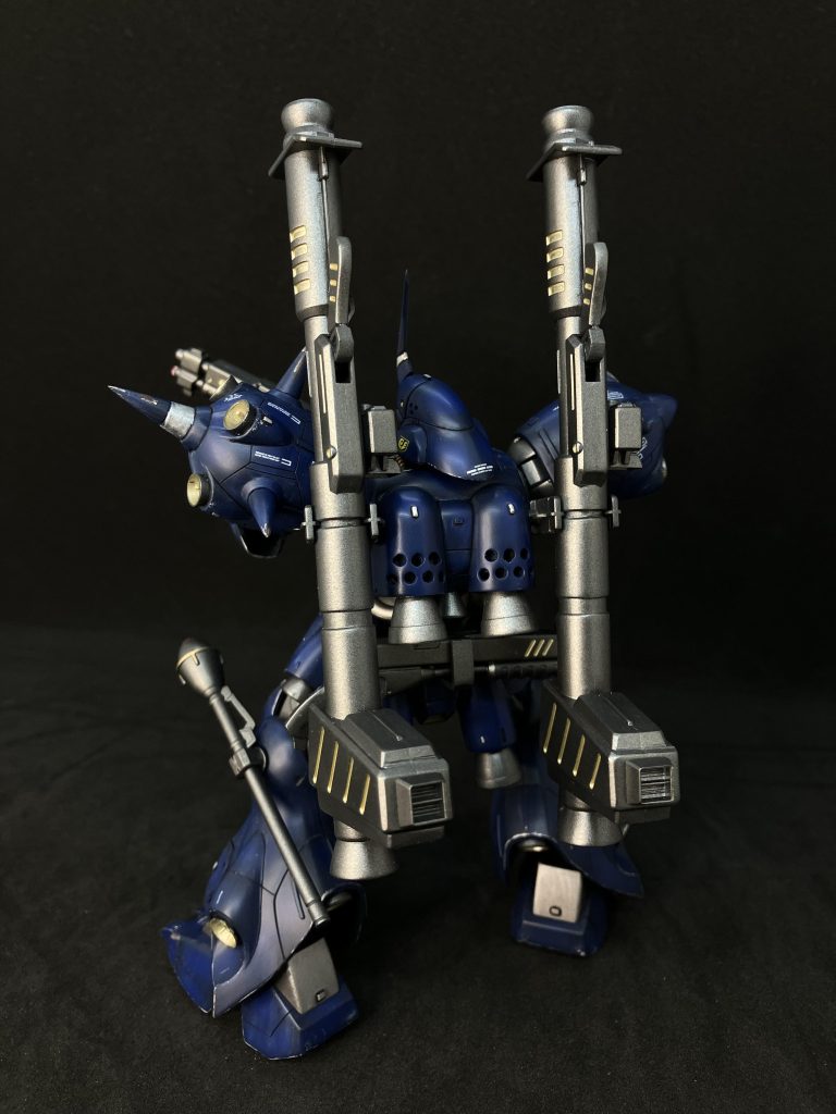 後ハメにしないと塗装が難しいいです（汗）