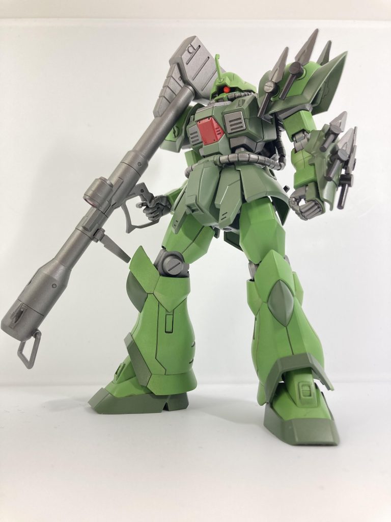 デカール貼付前塗装→スミ入れ→デカール→つや消し→ウェザリングの順で行いました。が、順番って合っているのでしょうか？皆さんのおすすめの方法を教えて頂けると嬉しいです。ポージングや写真の撮り方も今後はこだわりたくなってきますね。エアブラシ買わなきゃ…