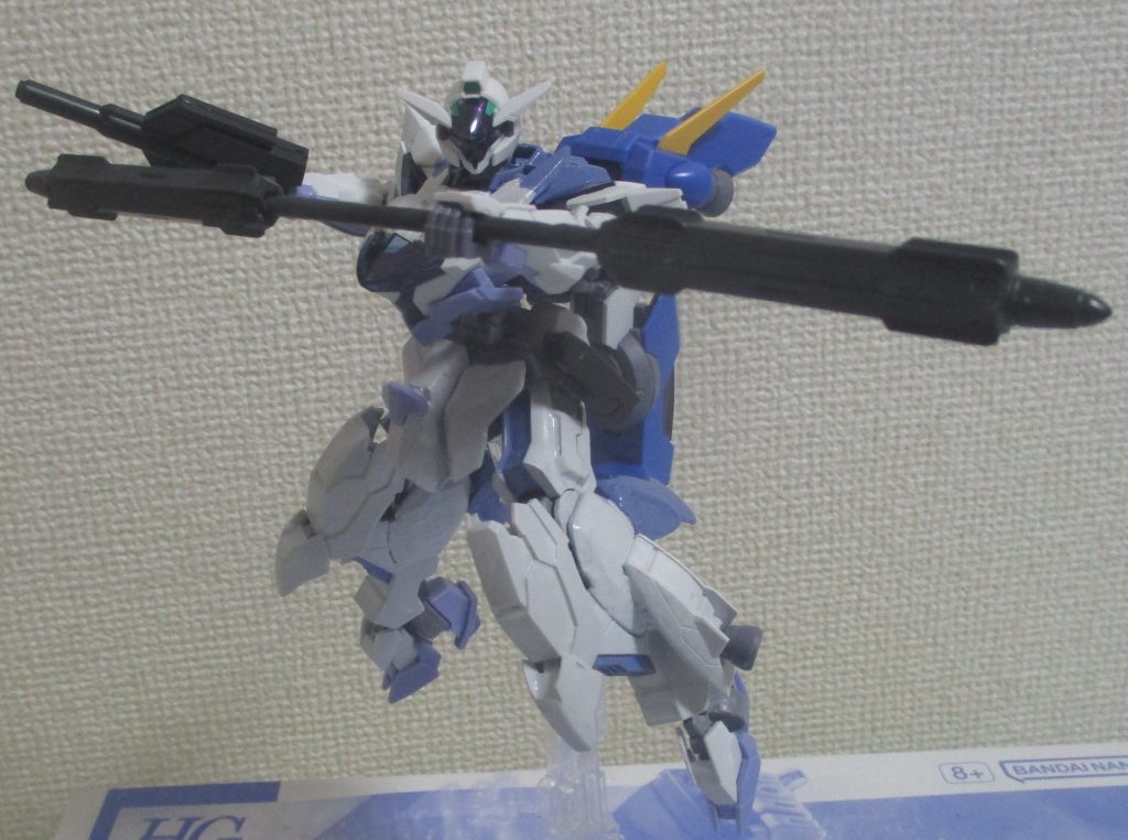 使用したジウの元パーツは、頭部、胸部、背部、腕部、太股、足首等です。