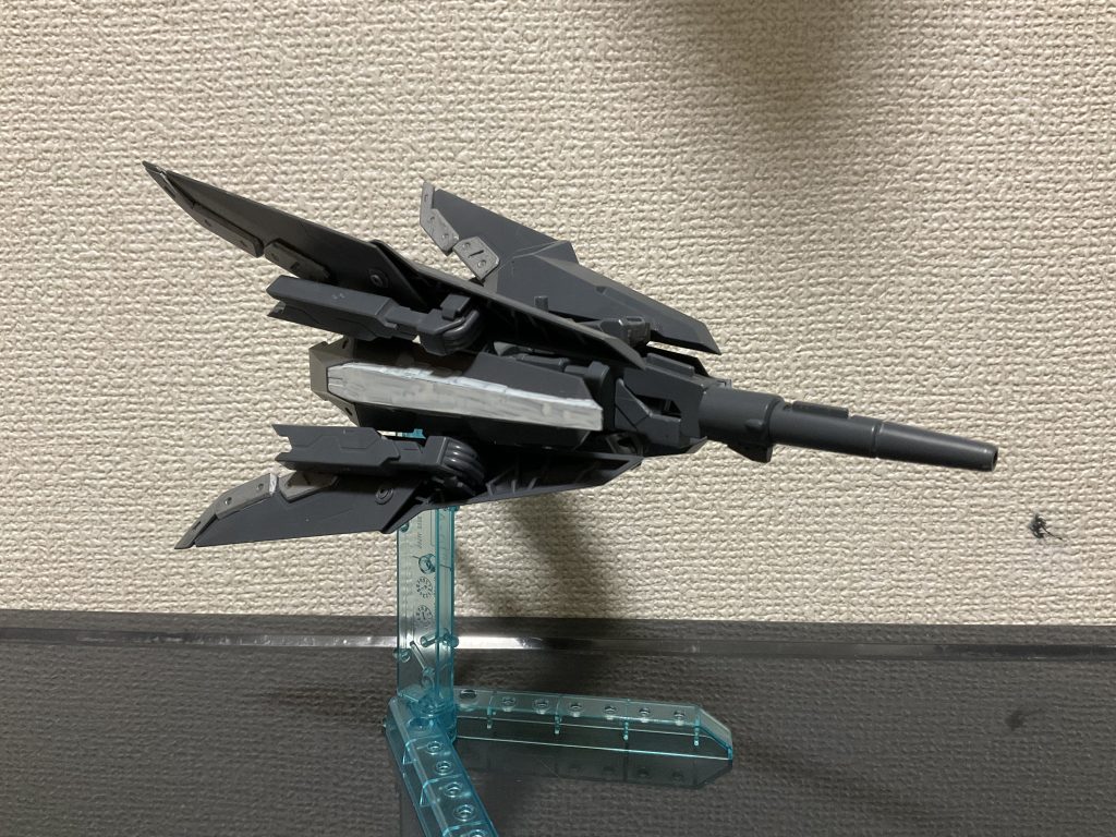 さて、自分で作ってみて思いましたがすっげえキモいデザインだな!こんなのばっかり作るから変態とか言われるんですねえそしてすっげえ物騒な名前ですね名前の由来は、おそらく第1話を読んでいただければ理解できると思いますなお、本機の登場はまだ制作していない第2話からの予定ですので悪しからず