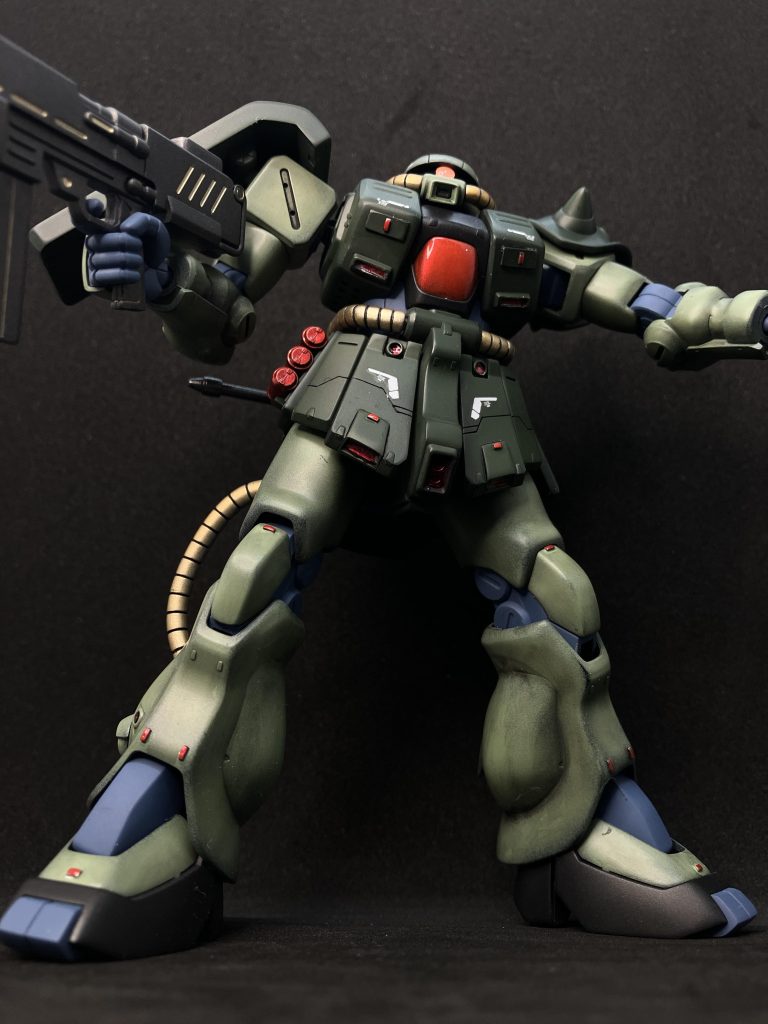 下から煽って!このアングルが好きです!