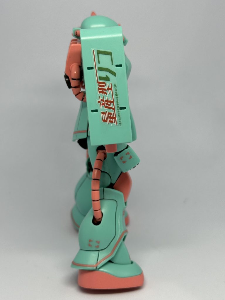 シールドは番組名のシールを。他にも2種類が選択式になっていて、後日再度投稿予定です?