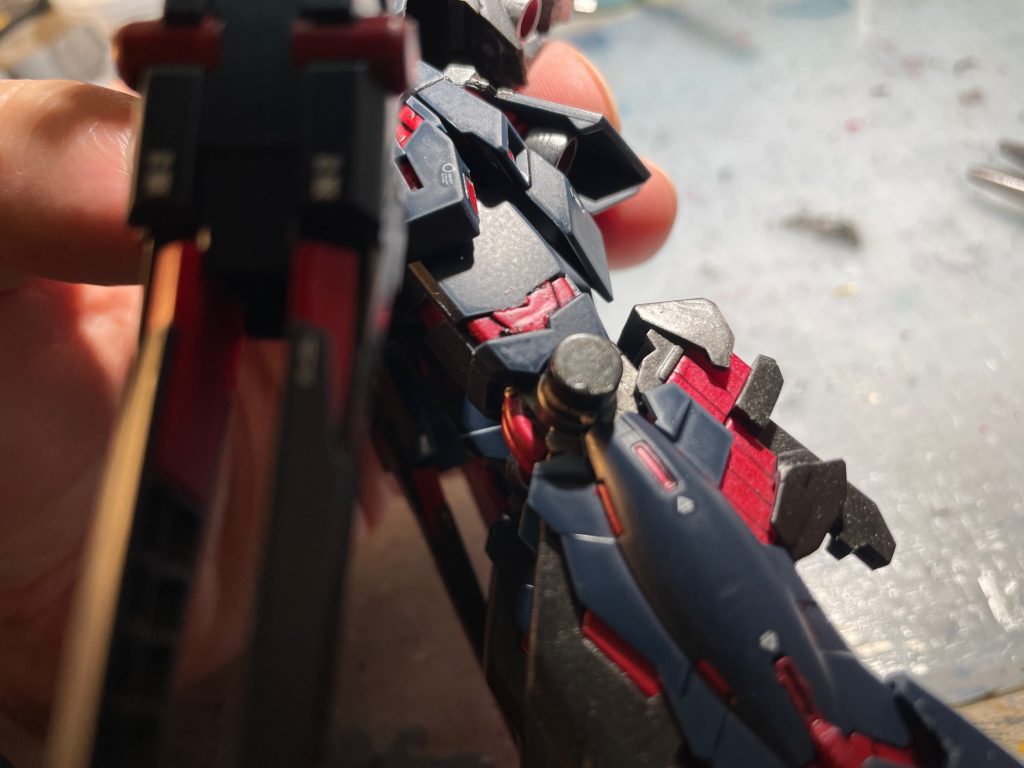 膝にも得意の丸見え磁石