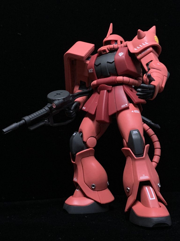 ザクマシンガン装備。