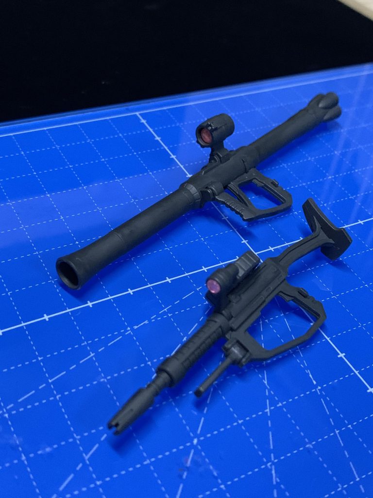 スコープはビルダーズパーツのサイトレンズを使いました。