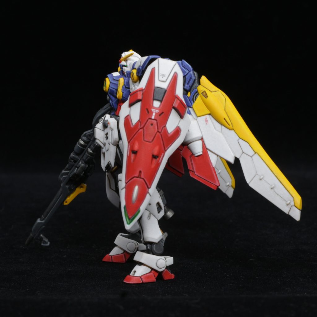 シタデルカラーでの重ね塗りはとても楽しかった!本体は小さめだけど、ウイングが大きくて厚みもあり素敵。