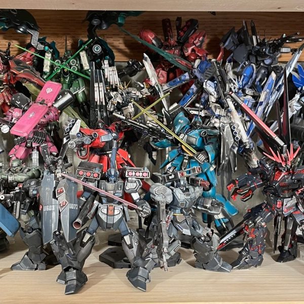 ギュウギュウ詰めのディスプレイ