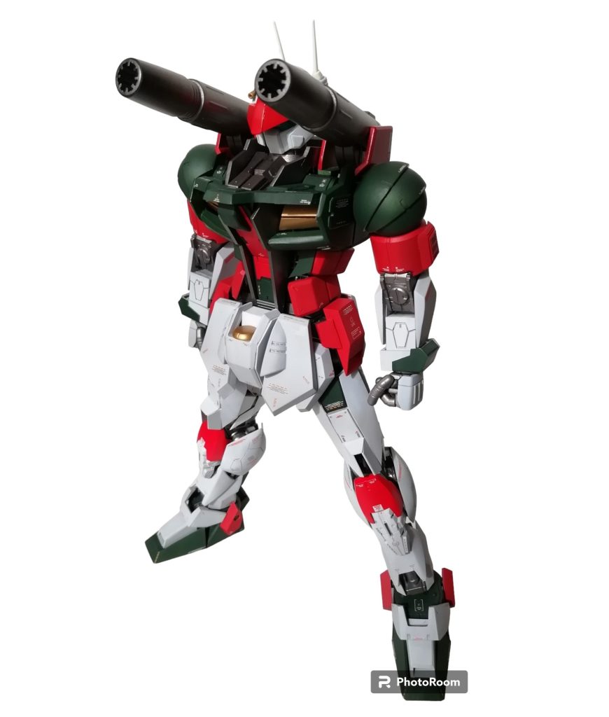 最初はこのトリコロールカラーだったんですがやっぱりとゆうことで塗り直しました