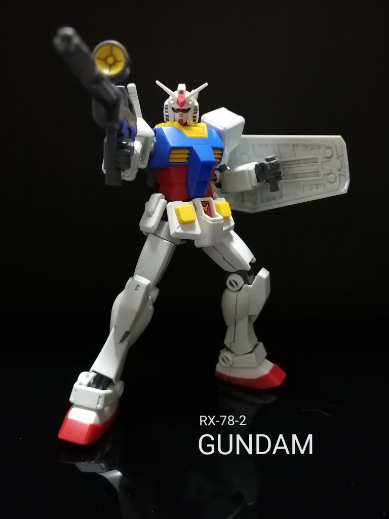 ちなみに1周目のHGガンダム。塗装はせず、ガンダムマーカースミ入れペンによるスミ入れ・つや消しトップコートのお手軽仕上げです。