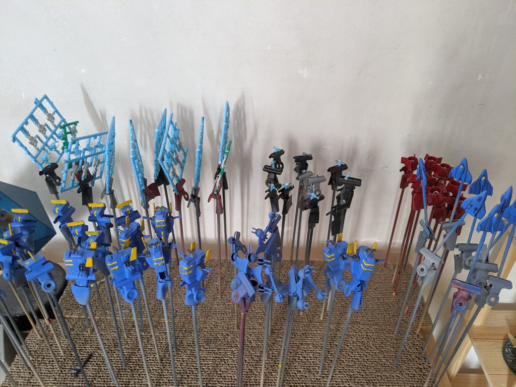 同じことを8回も繰り返すとうっかり塗装し忘れとかあるある。