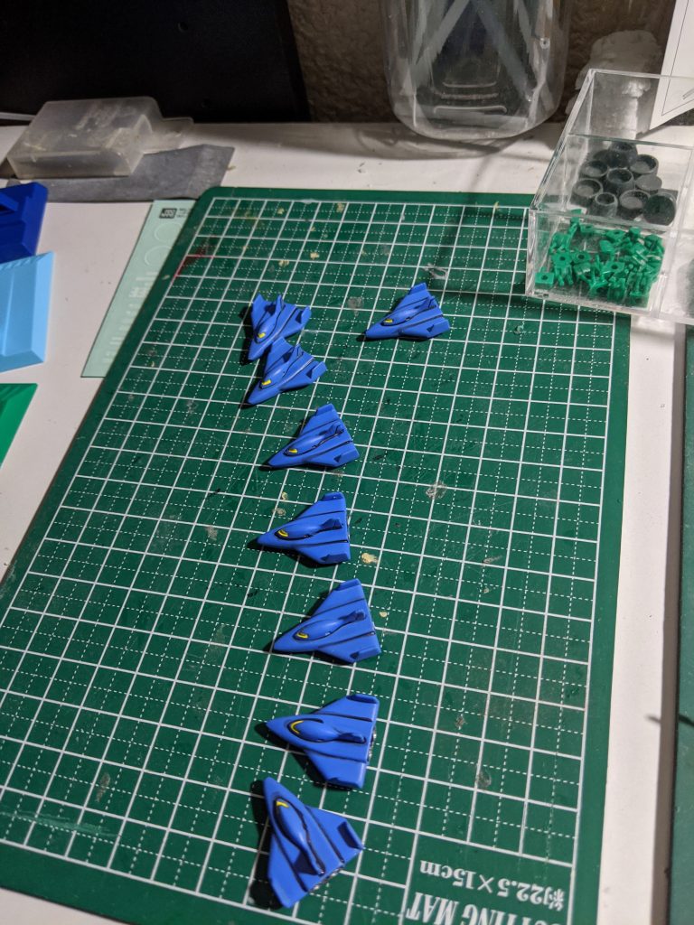 サラミス8隻–9枚目/制作者:夢一夜