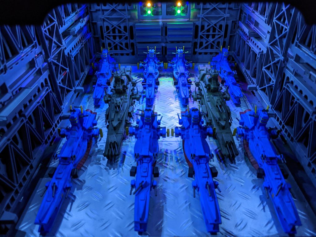 マゼラン一隻にサラミス４の空母護衛艦スタイルです。