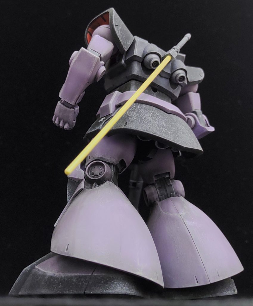 形成色＋アクリルガッシュ＋ウェザリングカラー仕上げでといってましたがドライブラシもしてました　少しですが　スカ－トの後ろのウェザリング少しやり過ぎてますね