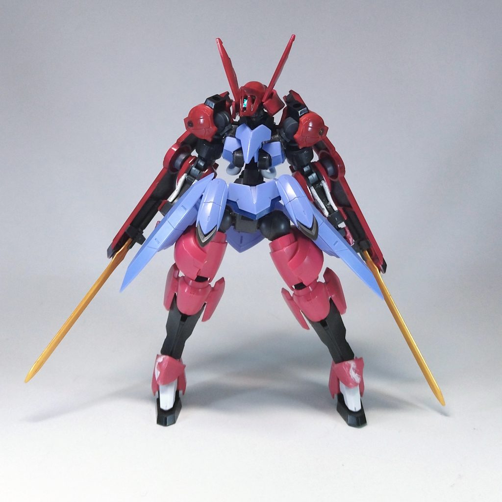 塗装前。半年前の写真しか無かったので、結構差異がありますね。太ももは盛るペコ