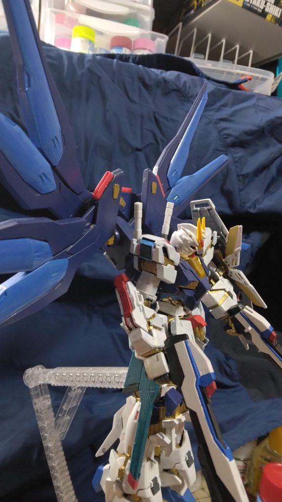 ライフル：フリーハンド筆塗りなのでいろいろ甘い