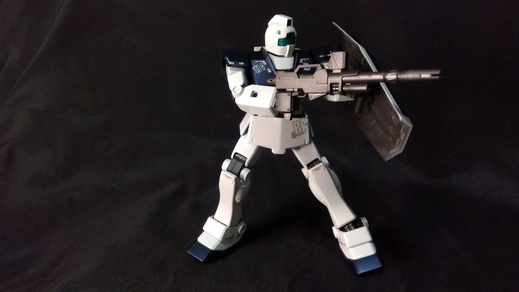 ジェネレーターをジムⅢのに替えればビームライフルもドライブするはず…(設定的にもコア替えるだけだったはず…)