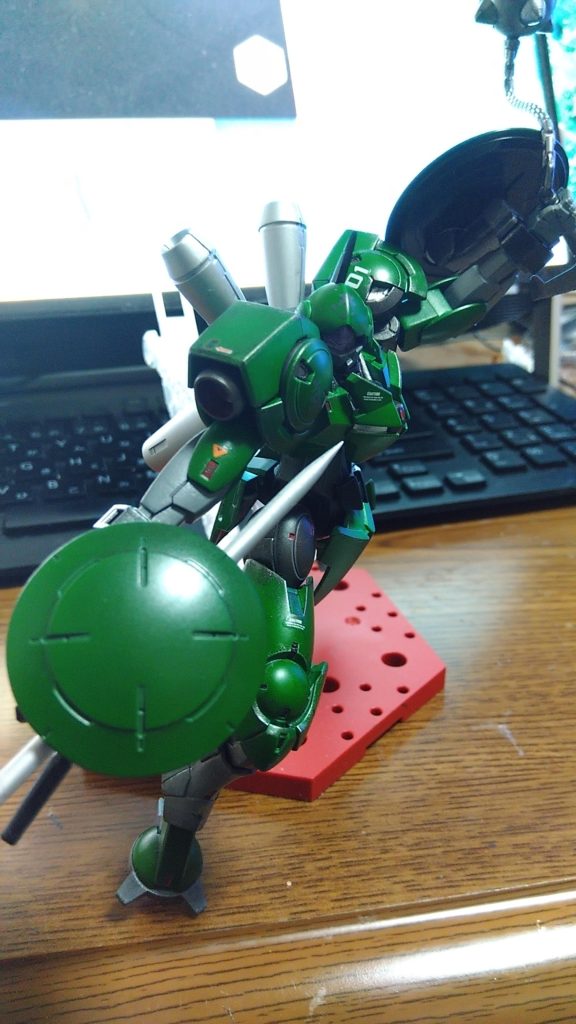 追加でハンマーを付けました。