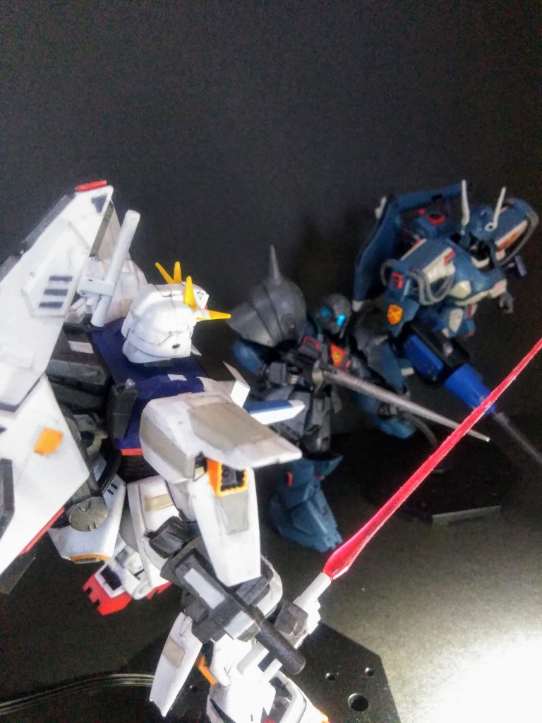 折角なので"デナンゾンとベルガギロス"と一緒に😆マニュアルだと対戦相手は                   「ダーク・タイガー🐯隊」というらしいです😔