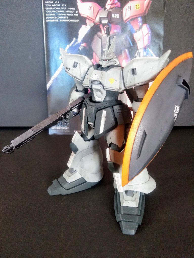 チベ級宇宙重巡洋艦《ソラハ》にて　　　　　　　　艦隊指揮を取る『ヒロイ・ナオ・オキイナ　　　中将(妄想艦隊司令)』の下　　　　　　　　　　　　　　　　『ルッキールー中隊』は『ア・バオア・　　クー』陥落戦闘から脱出に成功。　　　　　　　　　　　　後に『アクシズ』に身を寄せるが、軍上層部からの指令により『デラーズフリート』への　　　　　支援部隊として、合流をしたのでした。と、云うわけで妄想『 0083 茨の園 ver,』を   晒して逝こうと思います😤