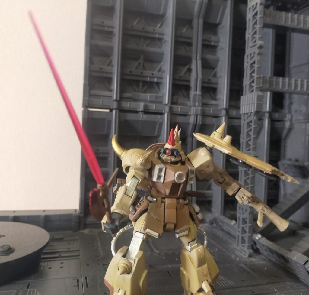 ヒャッハー「だが泣くな舎弟よ！ワシらには改造スキルがある！！ビームアックスもこの通りビームサーベルにできるっ！！！」舎弟「これでGATシリーズ顔負けのビームサーベルの構えできるっすね兄貴！🥺‪」 