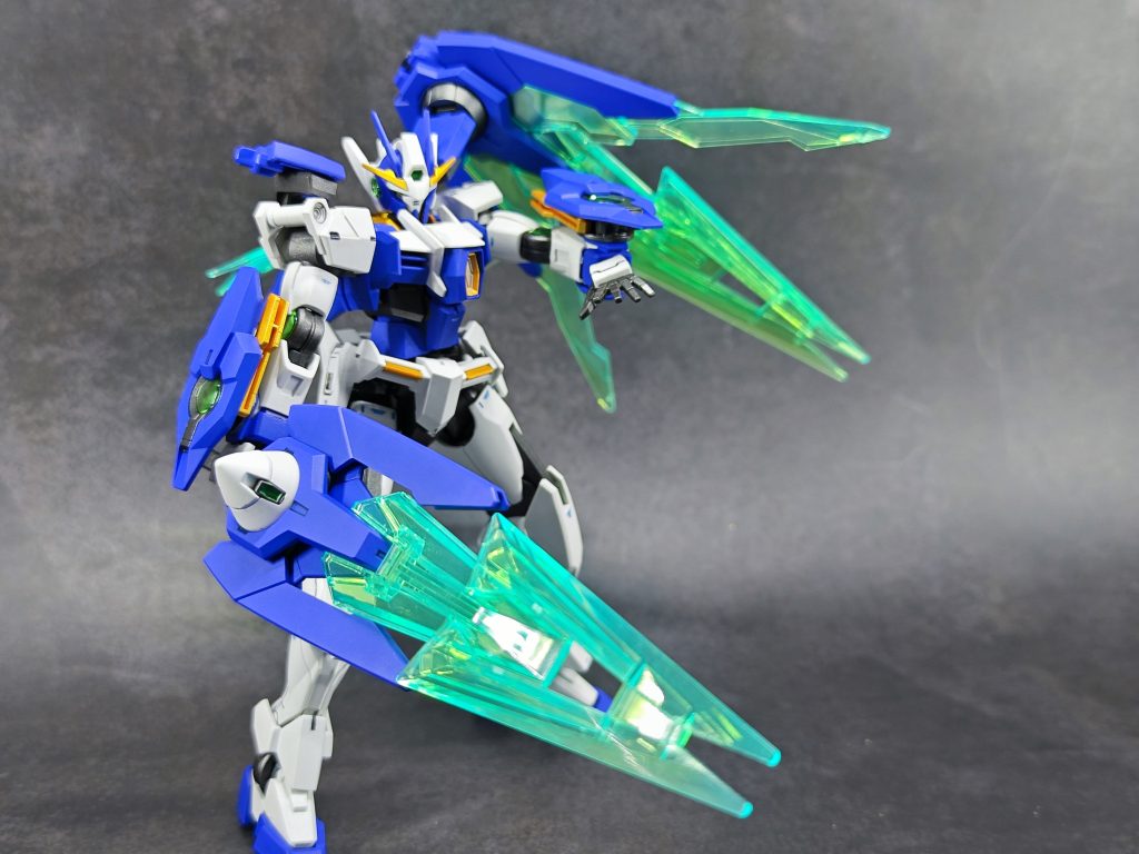 HG 弧光潛網型00鋼彈–2枚目/制作者：@fox_chi_zeng