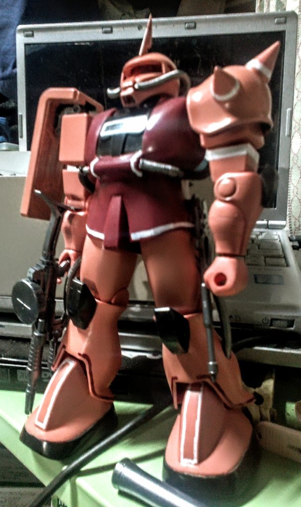 おまけはモデラーマーカーでラインをフリーハンド描き込みで乾燥待ちの「シャア専用ザク」となります💦最後迄お付き合い頂きましてありがとうございました🙇