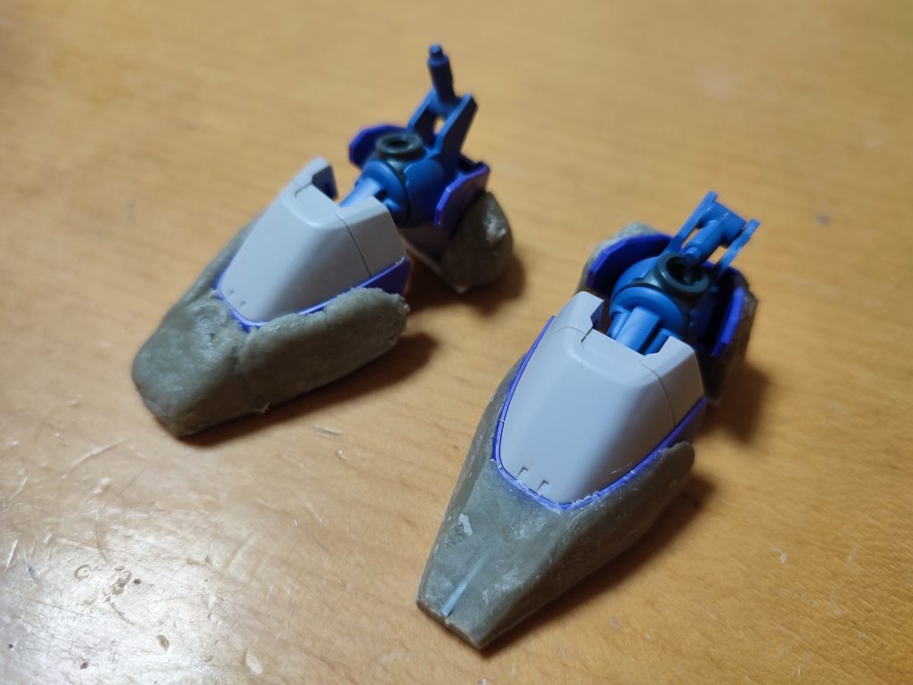 地味につま先を自作エポキシパテで延長したりしてみました