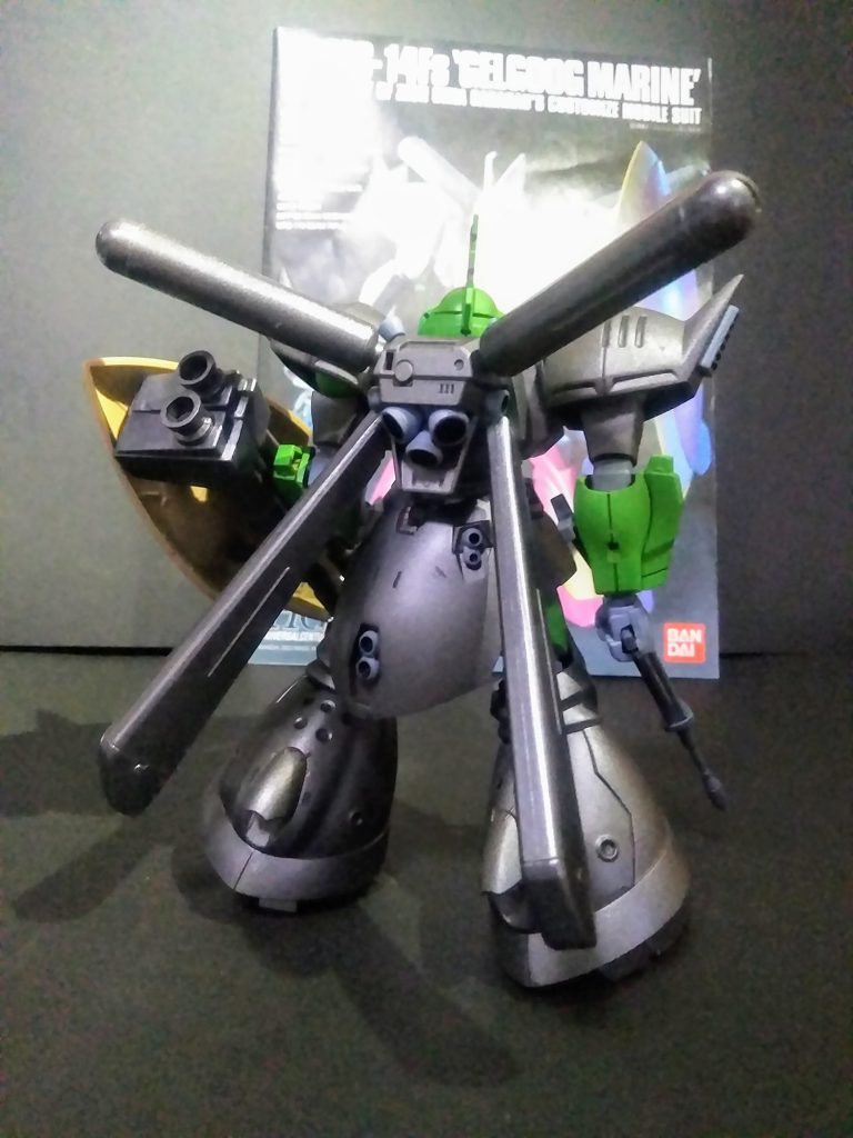 『デラーズ フリート』への参加合流時に 『戦闘隊長』として、赴任してきた 『ギメイ・ヲツカッテル 特務大尉』 普段の行動に違和感を感じる彼の搭乗機体 『ゲルググ マリーネ』 パーソナルカラーに彩られた今後の彼の暗躍は如何に❓🧐