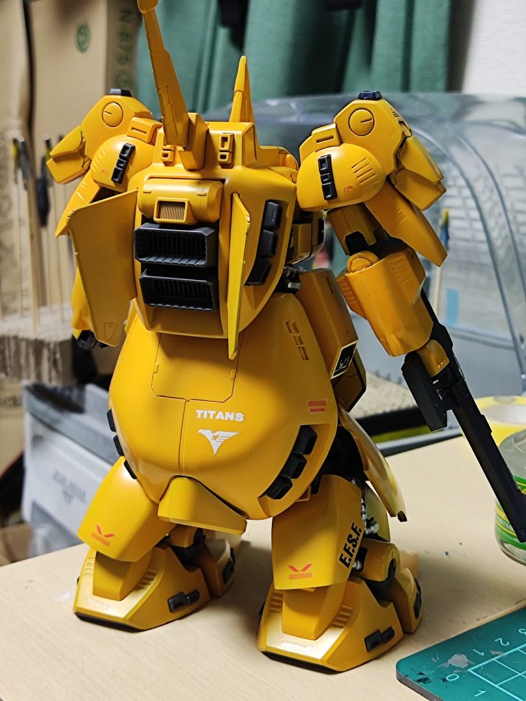 デカールの配置がよく分かりません💦