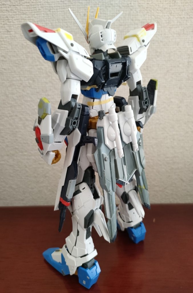 腰はまんま、ストフリなので可動はストフリと同じです(´・ω・`)