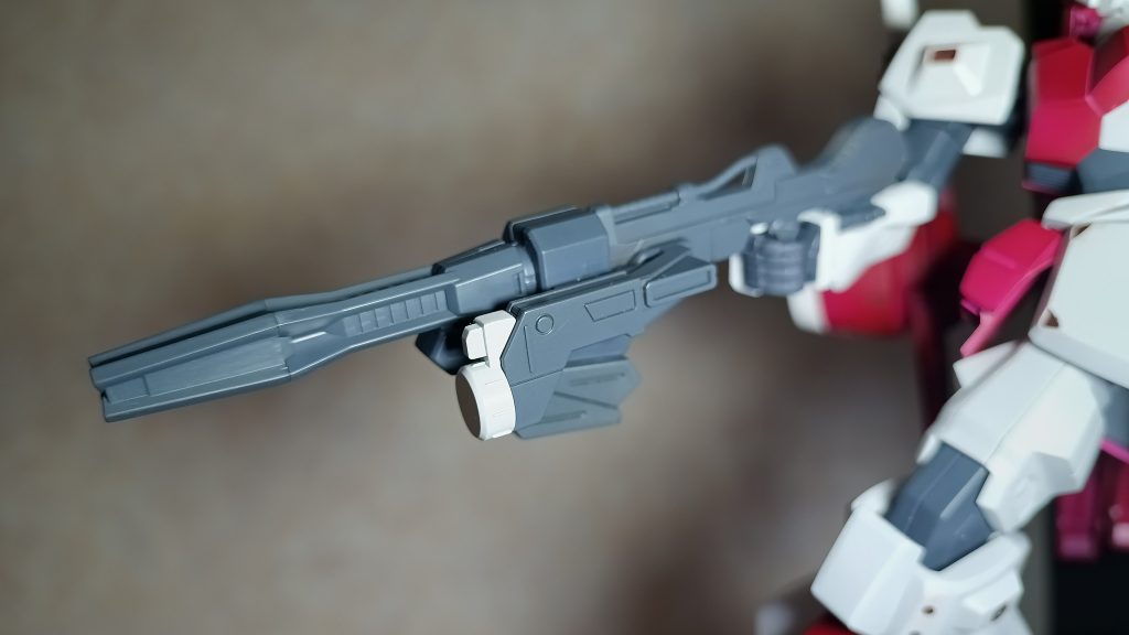 ビームガトリングガン。eパックはヘイズルのやつを両面接着したので地味に4つも付いてます。ガトリングだからたぶんこんくらいないとすぐ弾切れになるでしょ!!