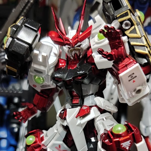 戦国アストレイ キャンディ塗装＋パール仕上げ