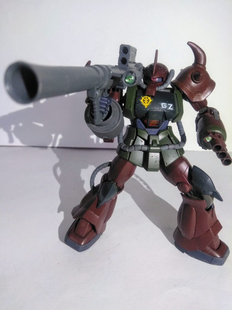 現実的には(？)武器腕だからこういう兵装の組み合わせはないかなぁ 😏　　　　　　　　　　　　　　ヤハリ｢バズーカ｣は力強くて絵に成ります😍