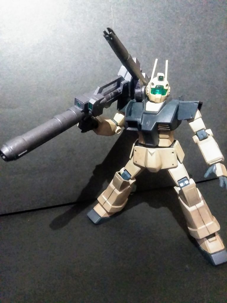 『陸戦ガンダム セット』だったけ❓🤔 『レール ガン(で、いいと思う)』を装備です😏 ヤッパリ『08小隊の武器一式』は凄く有能😆
