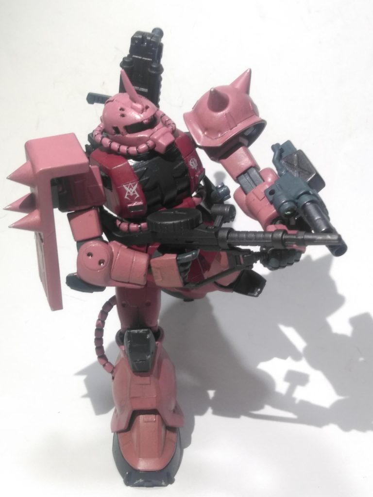 しかし、他の方と同じ目標に向かって       制作するのはホント楽しいですね🤗先ずは順当に『ザク・マシンガン』😤