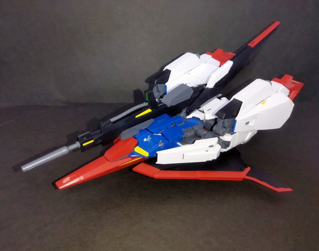 これはいいウェイブライダー。 一度手足を分離させた方が変形させやすくカッチリ決まりますね。自分のやり方がヘタクソなのかもしれませんが。