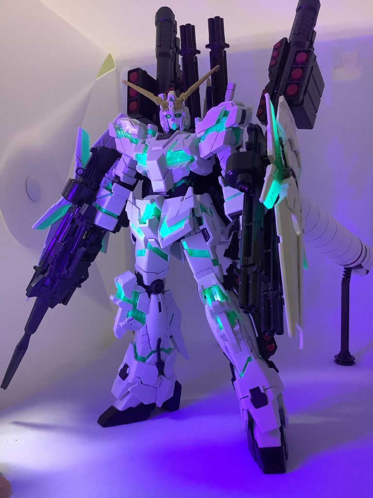 HGフルアーマーユニコーンガンダム–3枚目/制作者：L.W