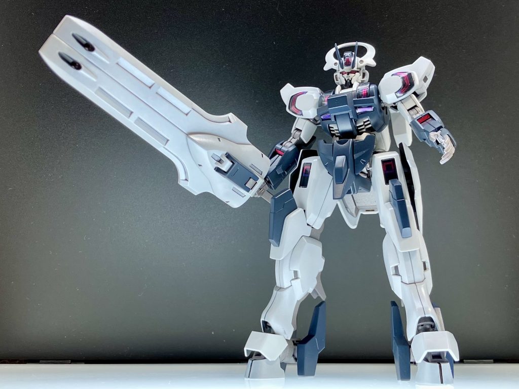 白：タミヤラッカーパールホワイト黒：ガイアボトムズカラーシャドウブラック関節：焼鉄色