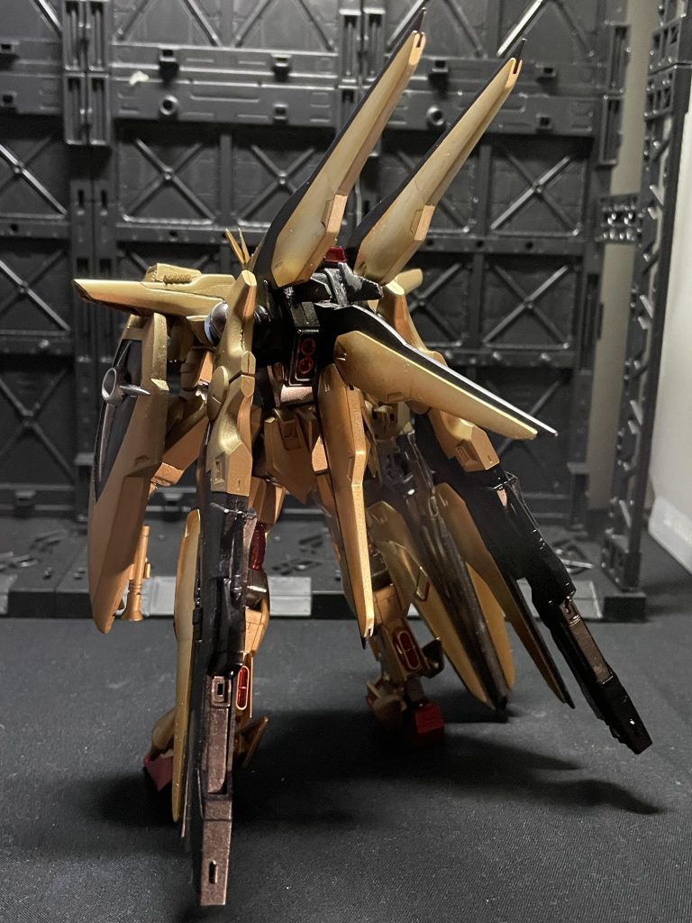 オオワシとシラヌイを一つにまとめたイメージの装備ドラグーンの配置はお気に入りです