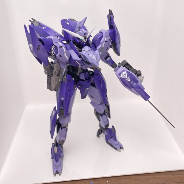 ガンダムベディヴィエル　グラスレー社製ガンダム妄想作品