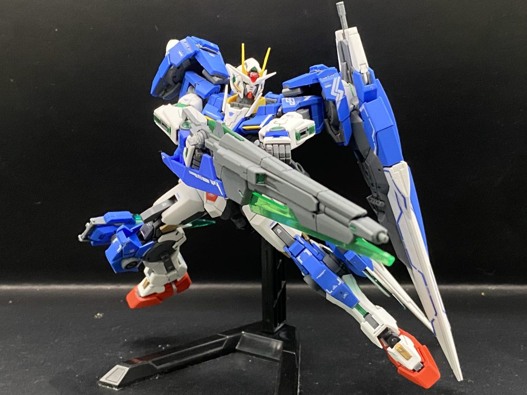 ブラスターモードで構えてポーズ