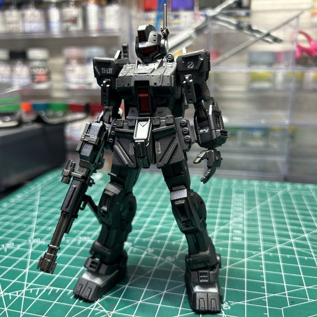 ガンプラ　HGジムスパルタン　完成品 プレバン「HG ジム・スパルタン」をカメラアイの電飾と細部