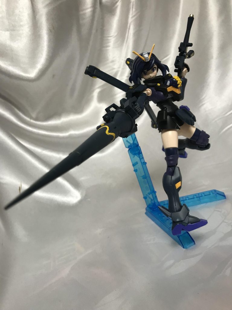 やはり持たせたいショットランサー。鉄血オプションセットのランスを色を変えて使ってます。