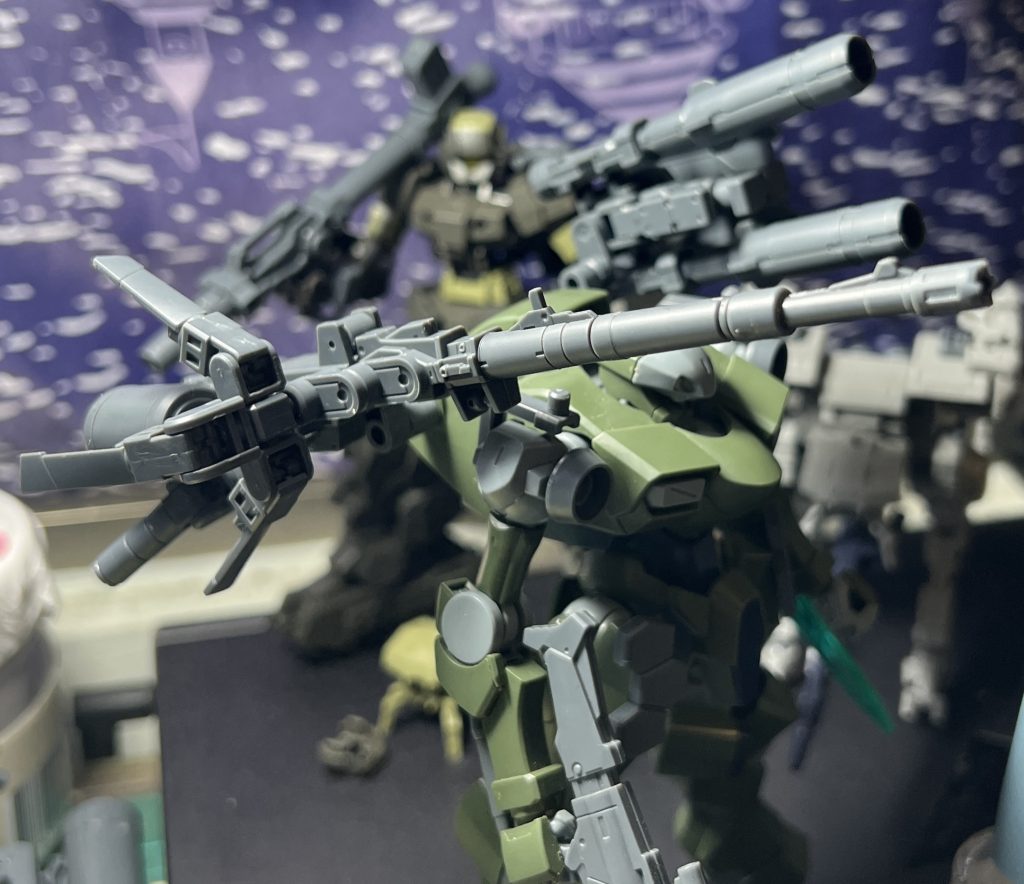 もう一つの改造武器原型はVE-60SNA “stun needle launcher”