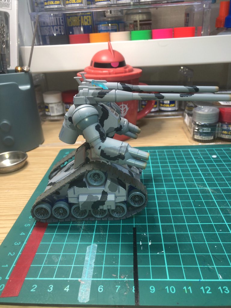 もう少し大胆に塗った方が良かったなと反省してます。塗り直し検討中です。