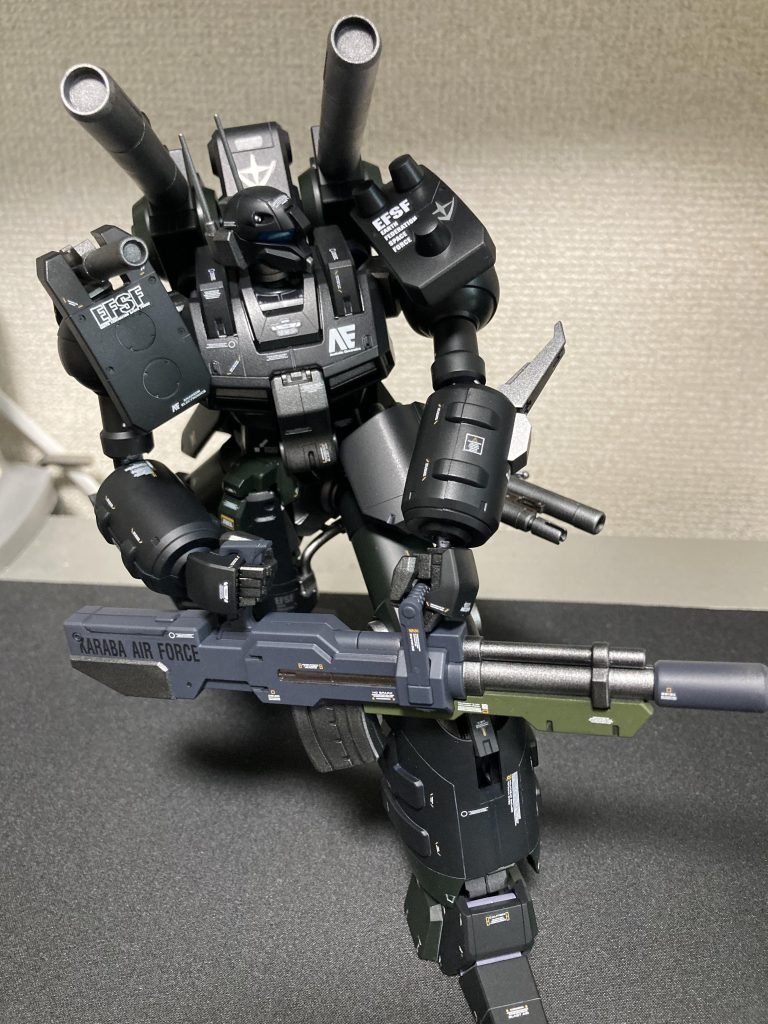 ポージング　正面