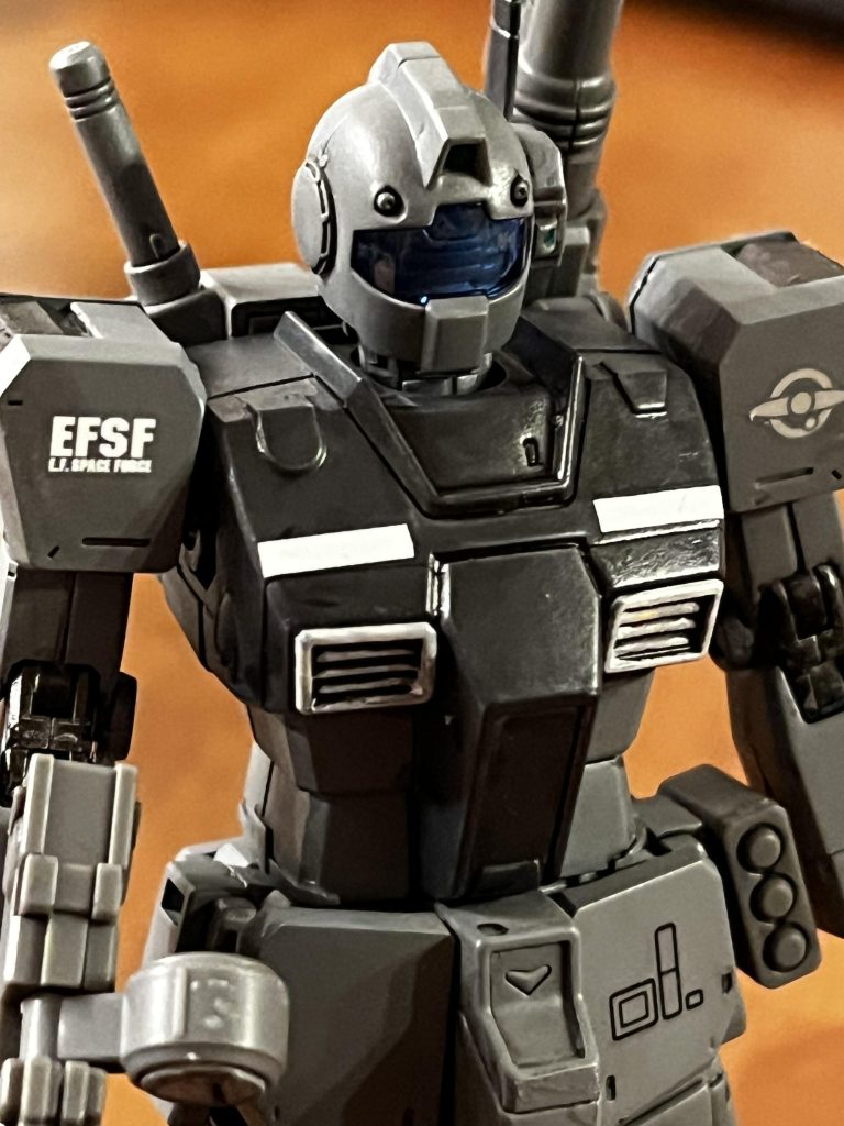 ジム顔としてはHGUCジム・キャノンや今回使ったHGUCジム・ナイトシーカーの頭部のバランスが好みなのですが、いずれもプレバンでしか手に入らないのが残念です。