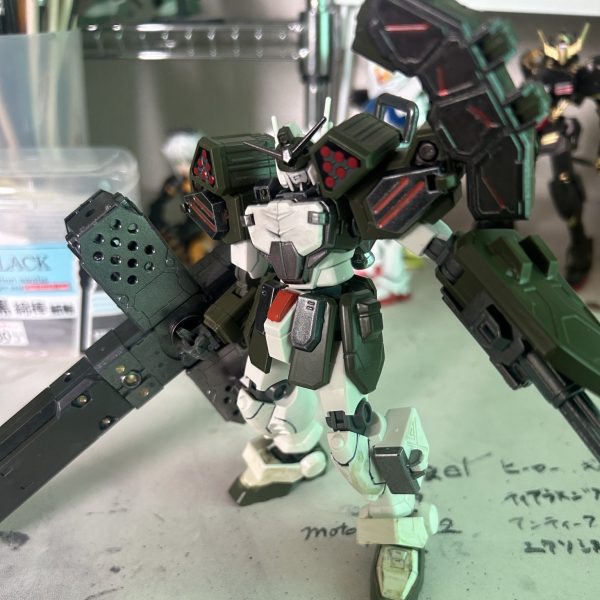 ガンダムヘビーアームズアサルトアーマー